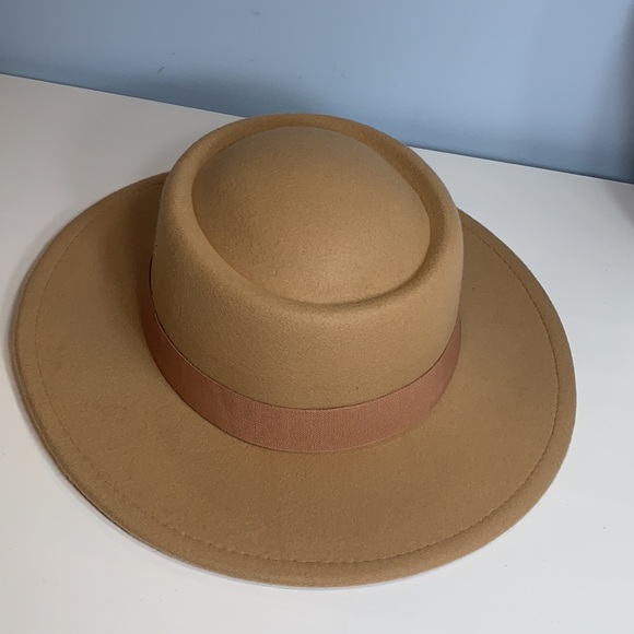 ๐ฅ RESTOCKED! ๐ฅ Western Felted Gambler Hat with Hat Band - Picture 6 of 7